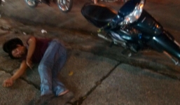 Nóng từ địa phương ngày 14/4: Bình Dương - 2 người liên tiếp ngất xỉu khi đang chạy xe trên cùng đoạn đường